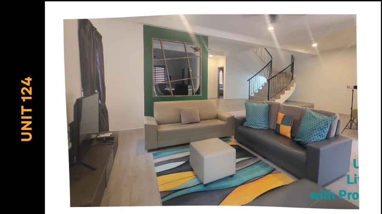 Ipoh Family Villa-Spacious Stay For 21 Or 42Pax Exterior photo